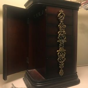 Ross Simons Solid Walnut Jewelry Box